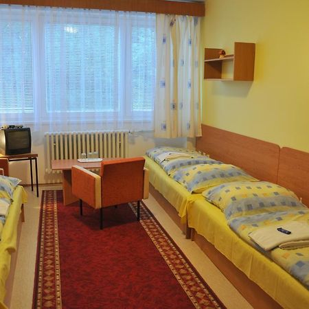 Hotel Komarov Брно Экстерьер фото